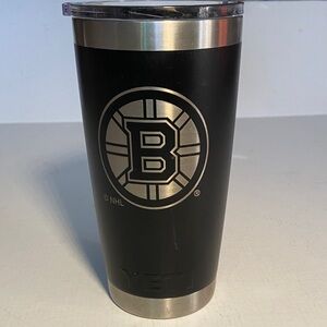 Yeti Black Tumbler with Silver NHL Boston Bruins Laser Etched Logo 20 oz
